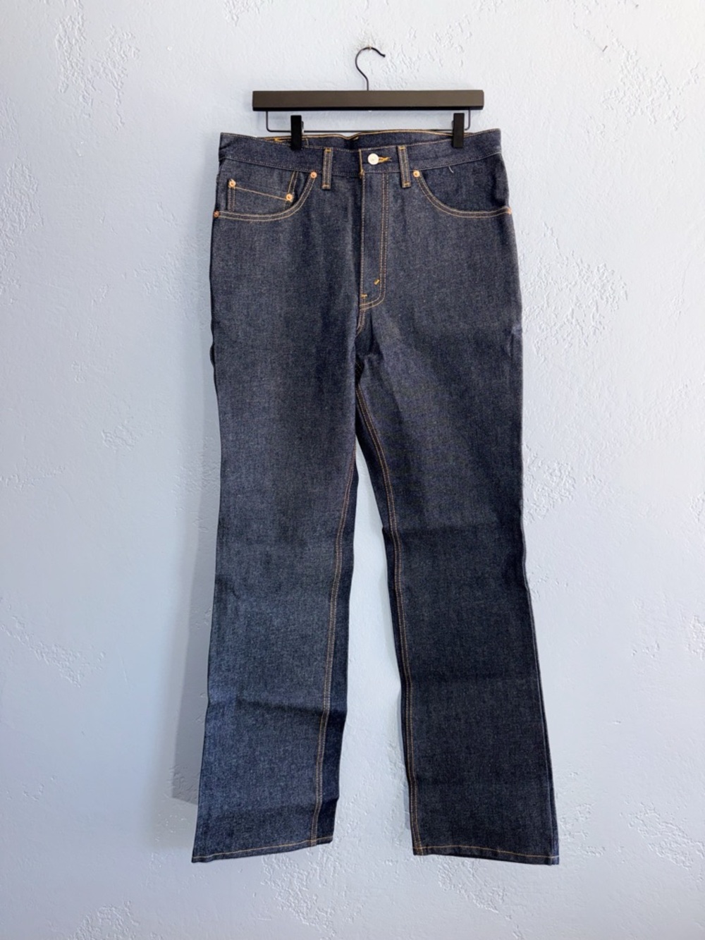 Levi’s 517 Dead Stock Classic Boot Cut Dark Wash Jeans Size 34”